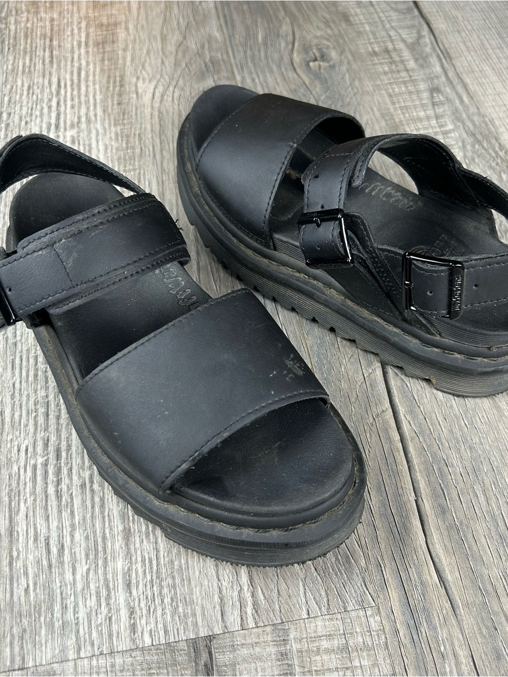 Dr. Martens Voss Black Leather Platform Sandal hydro leather